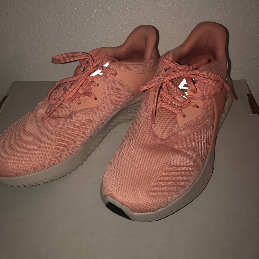 Adidas Ecunce shoes size 8